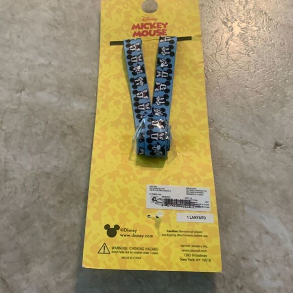 Mickey Mouse Lanyard NEW - Picture 4 of 4